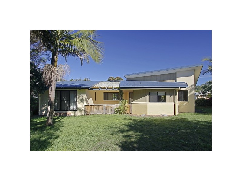70 Beech Drive, Suffolk Park NSW 2481