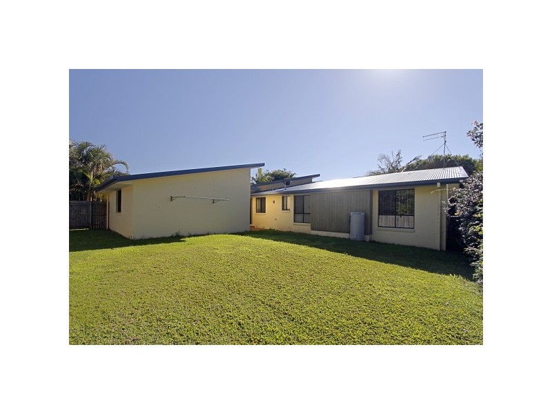 70 Beech Drive, Suffolk Park NSW 2481