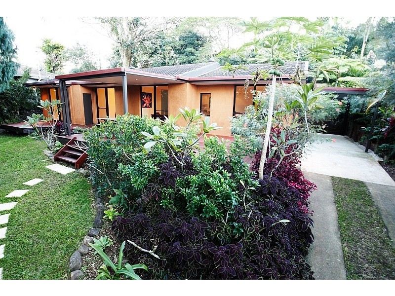 10 Dinjerra Place, Mullumbimby NSW 2482