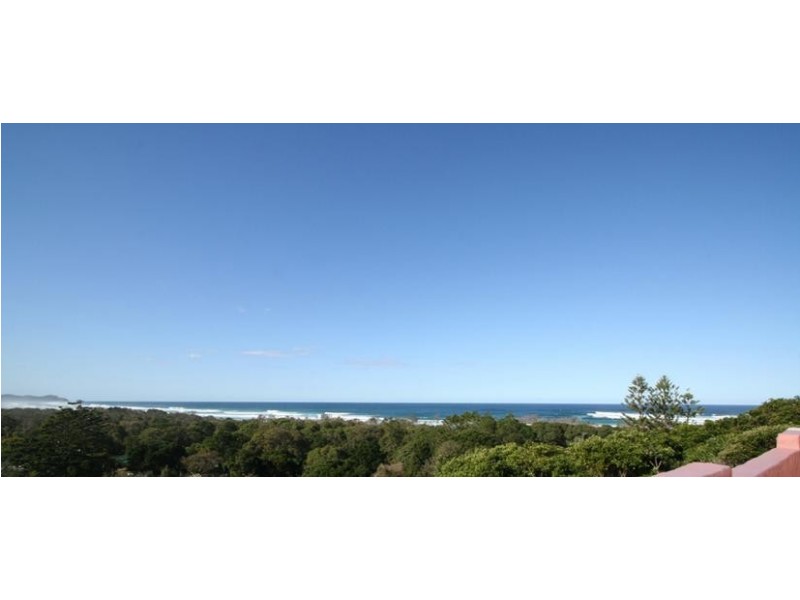 140 Beach Road, Broken Head NSW 2481