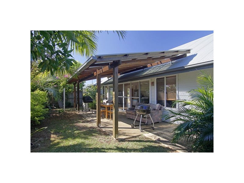 2 Blackwood Crescent, Bangalow NSW 2479