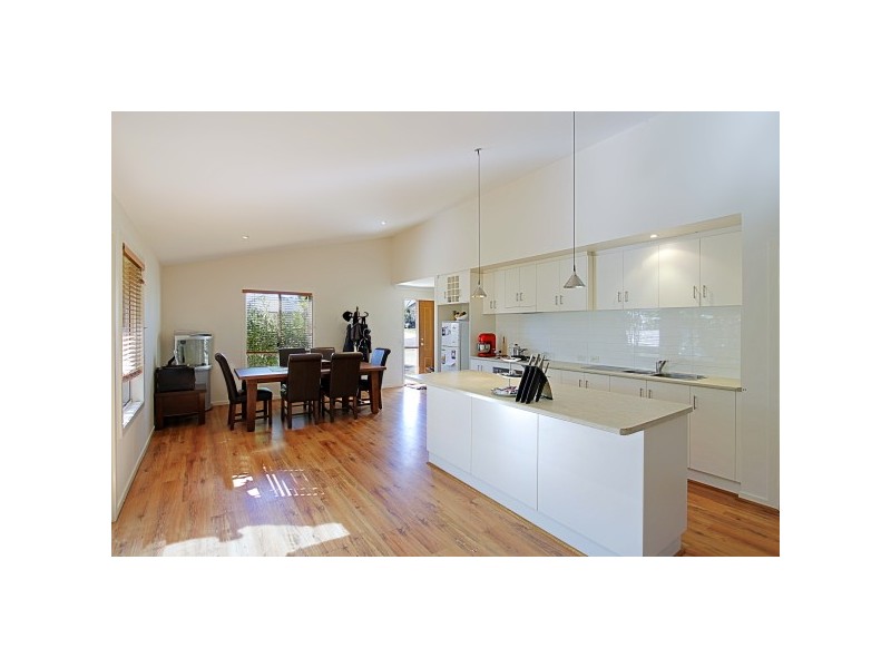 2 Blackwood Crescent, Bangalow NSW 2479