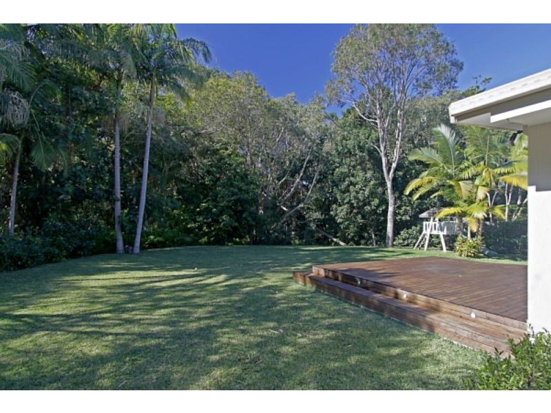 8 Sallywattle Drive, Suffolk Park NSW 2481