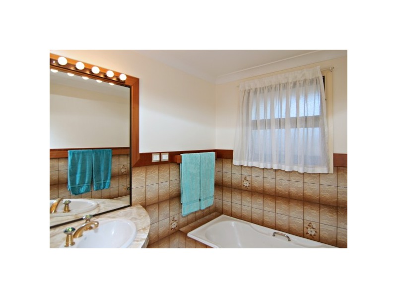 8 Bryce Street, Suffolk Park NSW 2481