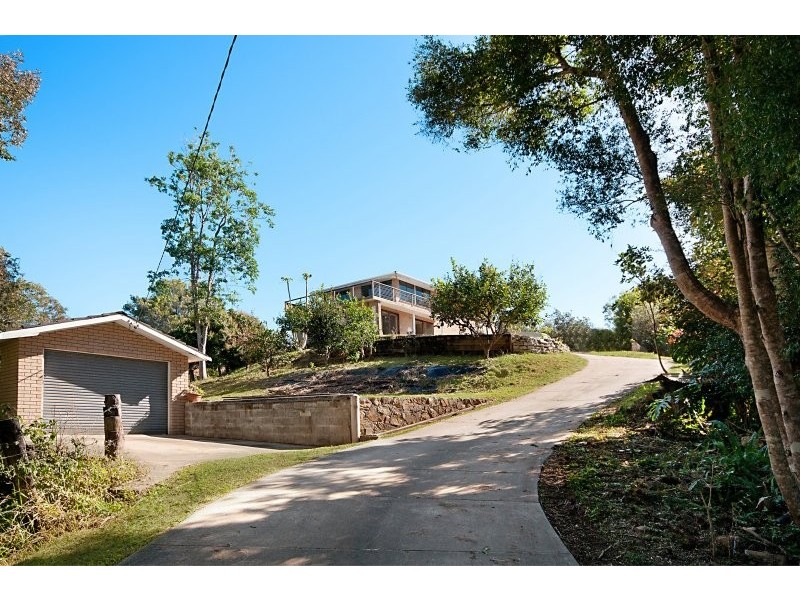 124 Beach Road, Broken Head NSW 2481