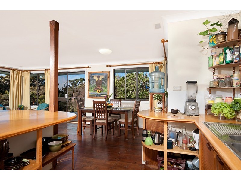 124 Beach Road, Broken Head NSW 2481