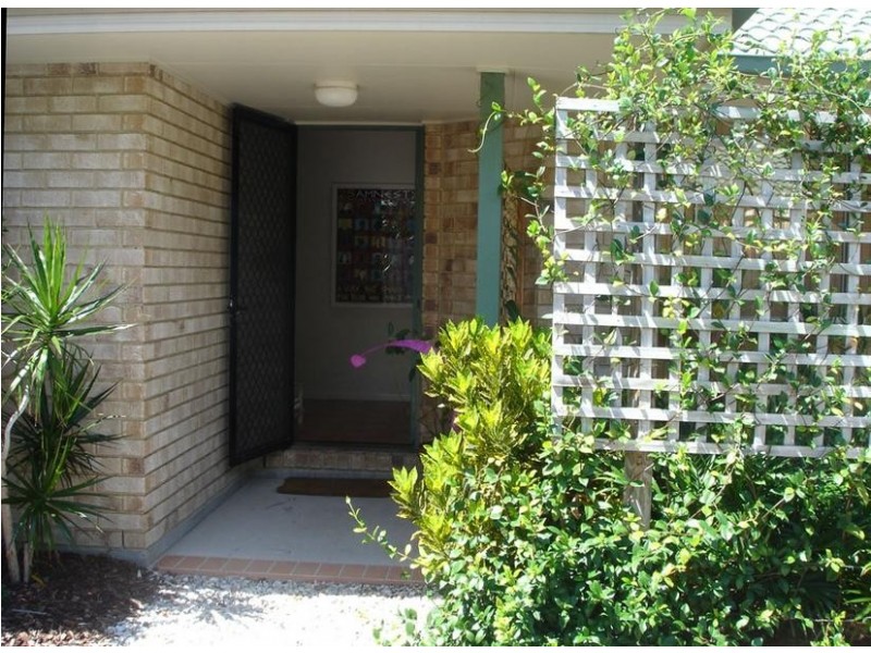 14 Oceanside Place, Suffolk Park NSW 2481