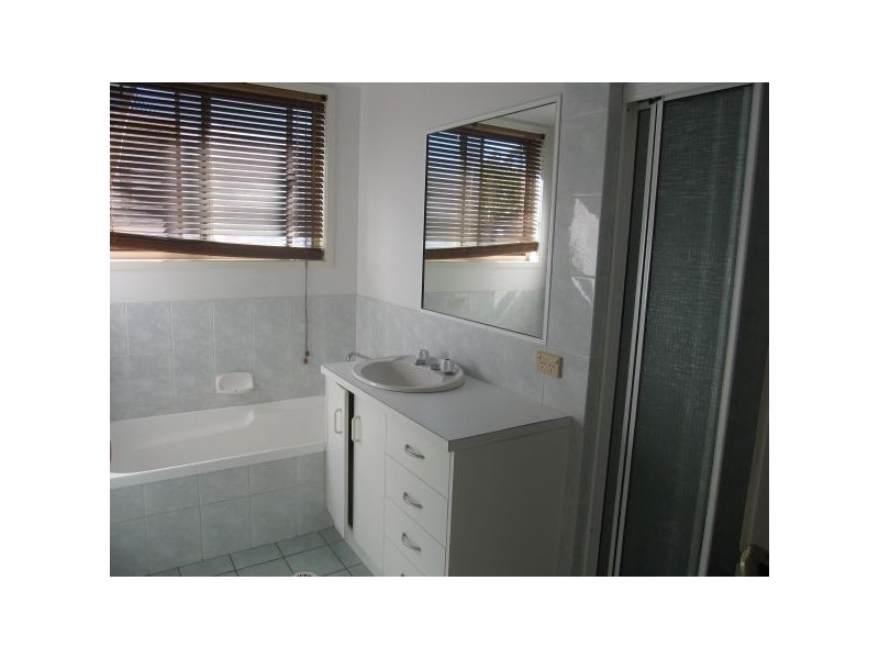 8 Pepperbush Street, Suffolk Park NSW 2481