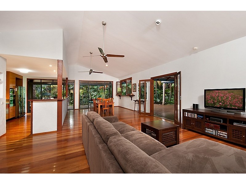 9 Angus Place, Ewingsdale NSW 2481