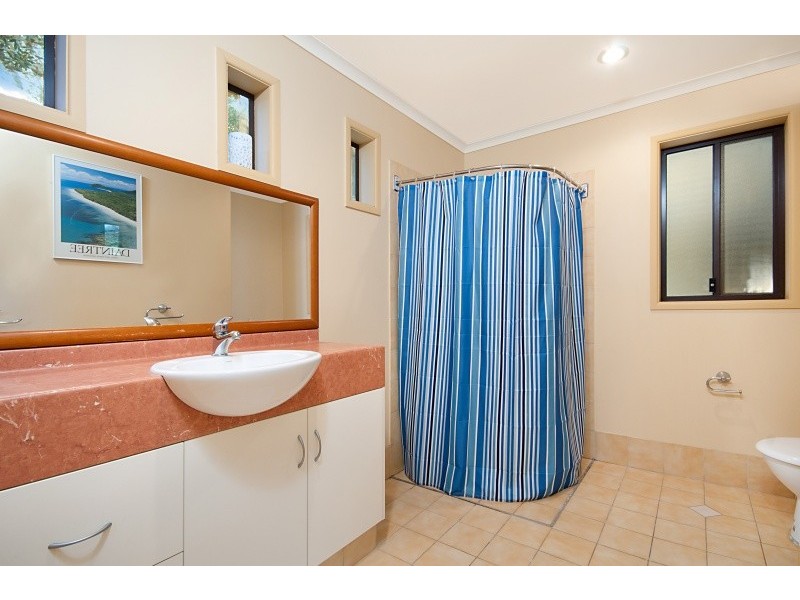 22 Booyong Court, Suffolk Park NSW 2481