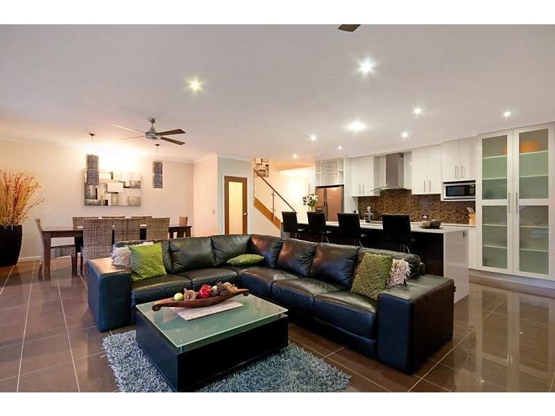 2/103 Beech Drive, Suffolk Park NSW 2481