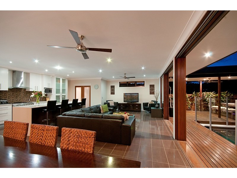 2/103 Beech Drive, Suffolk Park NSW 2481