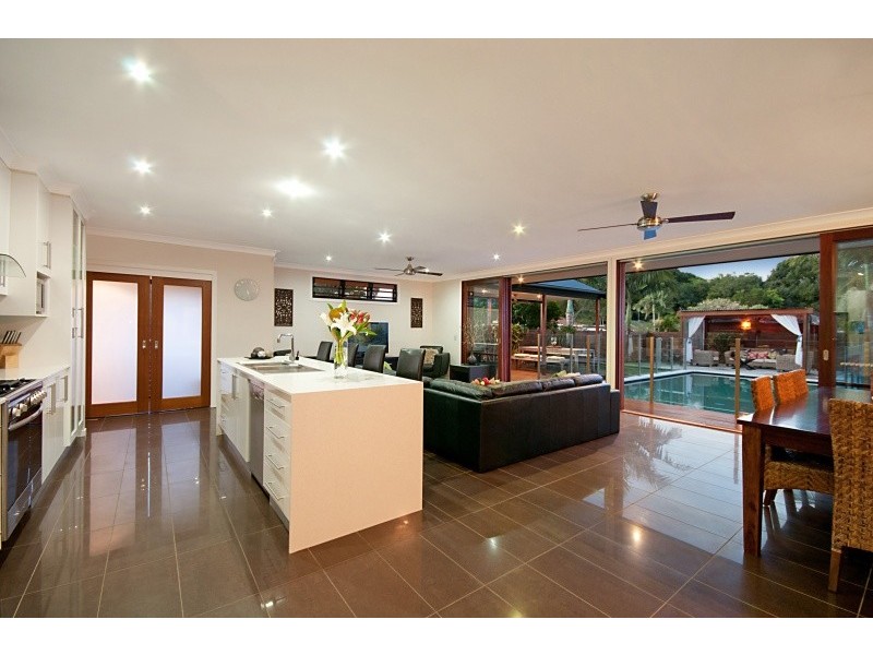 2/103 Beech Drive, Suffolk Park NSW 2481