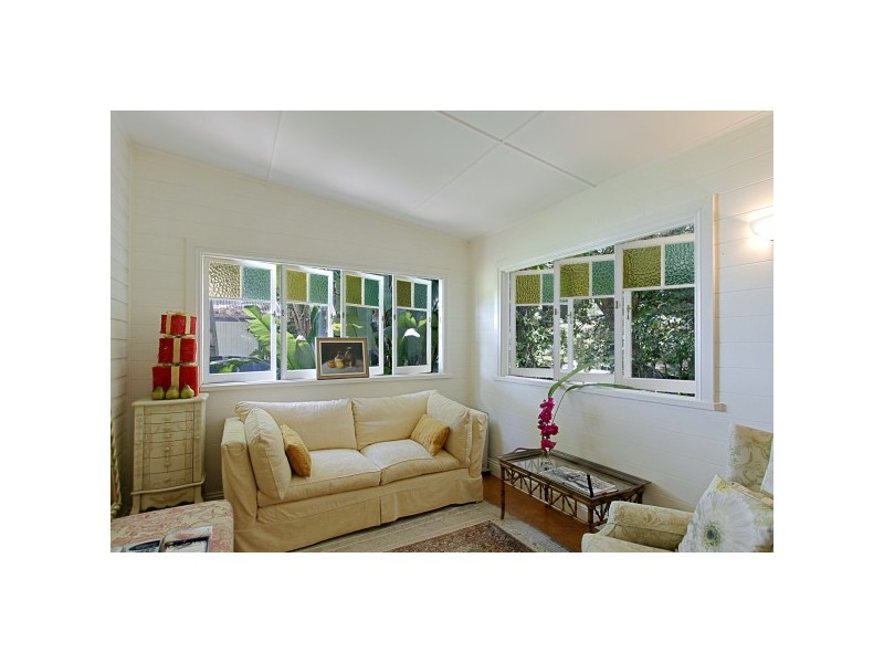 115 Bangalow Road, Byron Bay NSW 2481