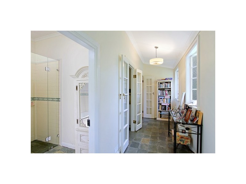 115 Bangalow Road, Byron Bay NSW 2481