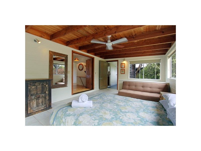 16 Childe Street, Byron Bay NSW 2481