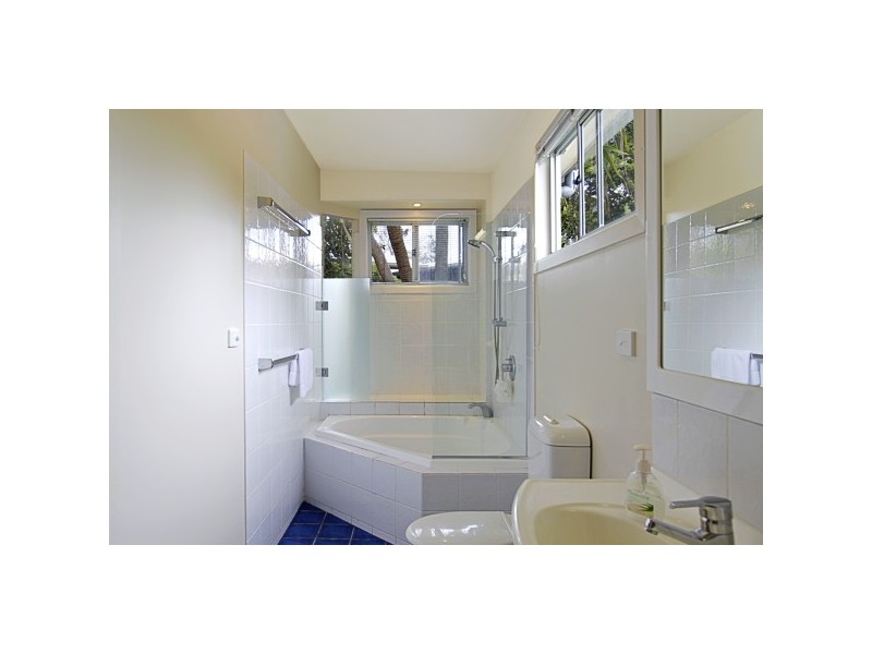 16 Childe Street, Byron Bay NSW 2481