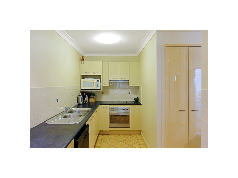 2/19 Marattia Place, Suffolk Park NSW 2481