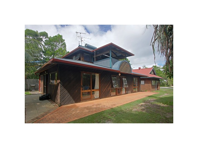 35 Armstrong Street, Suffolk Park NSW 2481