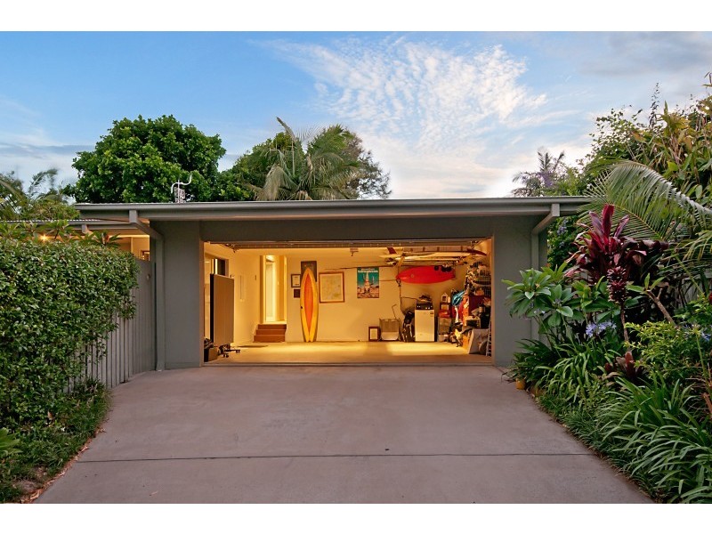 3 Sallywattle Drive, Suffolk Park NSW 2481