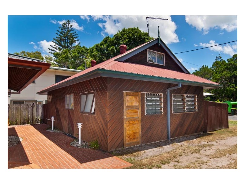 35 Armstrong Street, Suffolk Park NSW 2481