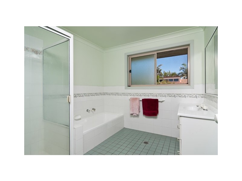 1/1 Pacific Vista Drive, Byron Bay NSW 2481