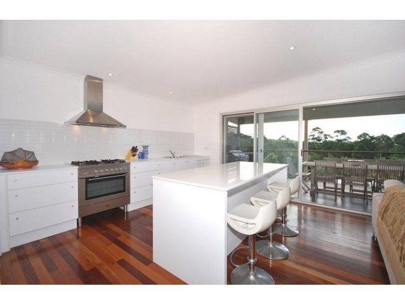 11 Hoop Pine Lane, Suffolk Park NSW 2481