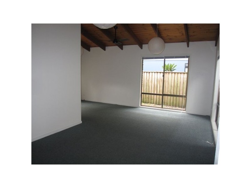 12b Kalemajere Drive, Suffolk Park NSW 2481