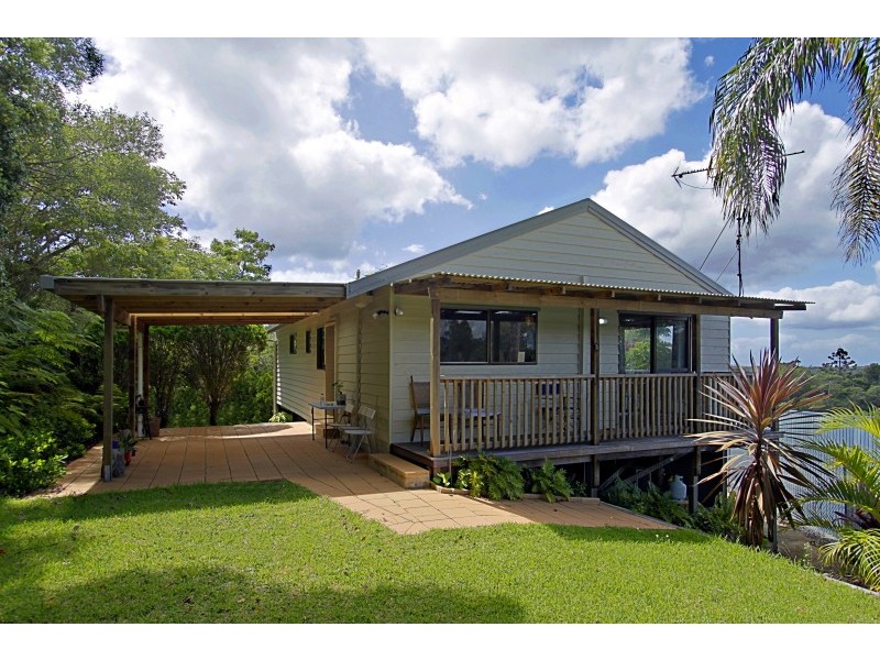 7 Arika Avenue, Ocean Shores NSW 2483