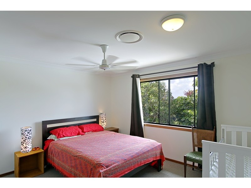 7 Arika Avenue, Ocean Shores NSW 2483