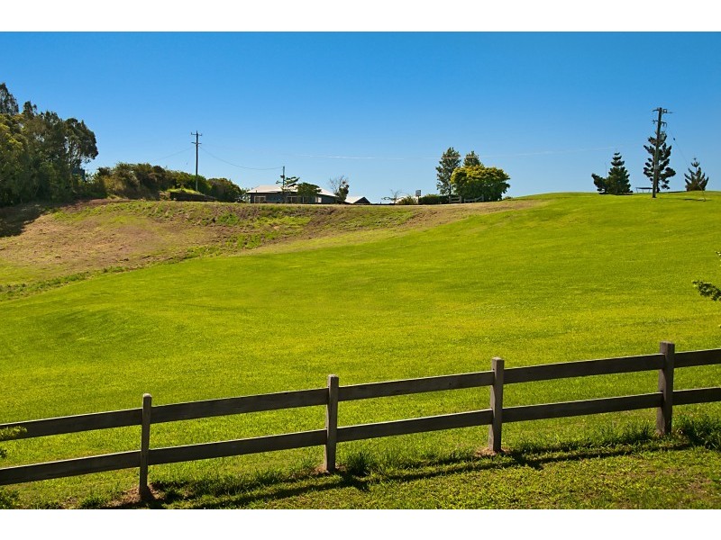 9 Mountain Blue Court, Myocum NSW 2481