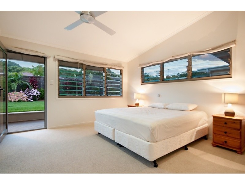 1 Midgenberry Place, Suffolk Park NSW 2481