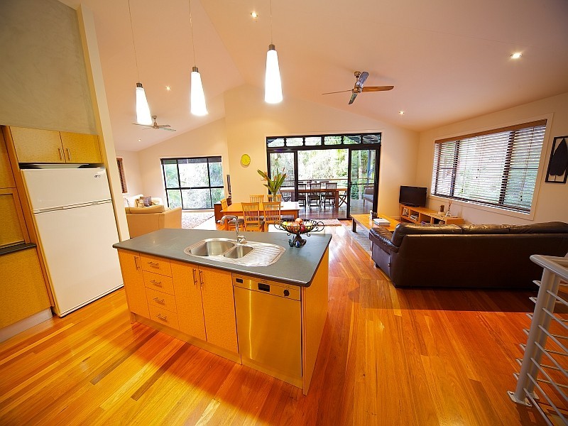 79 Caniaba Crescent, Suffolk Park NSW 2481