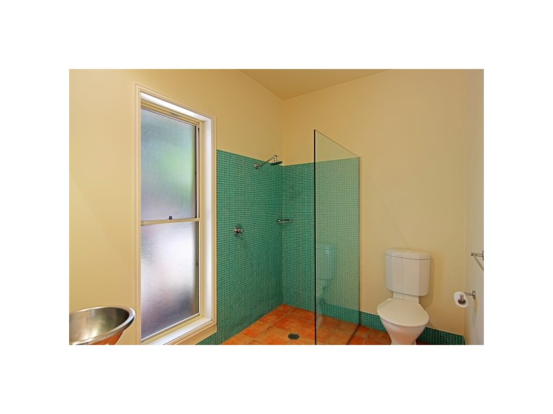 2/2b Kalemajere Drive, Suffolk Park NSW 2481