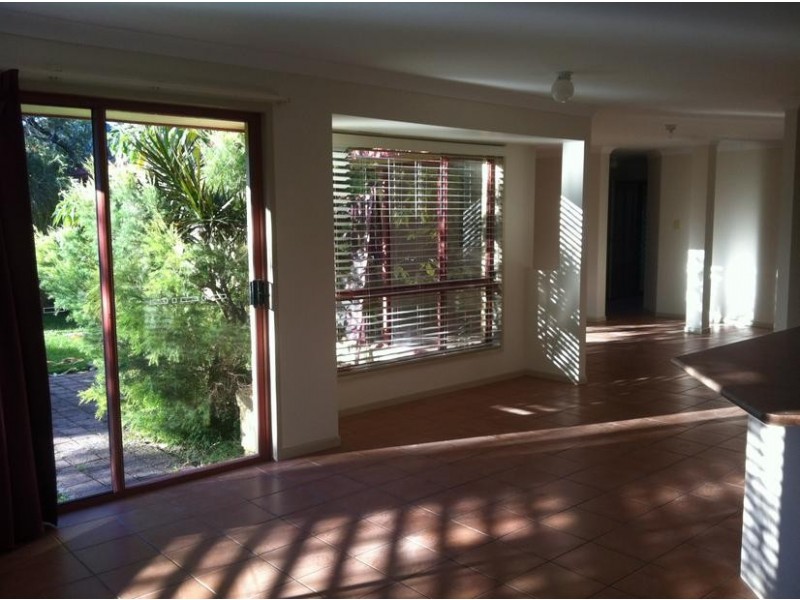 63 Beech Drive, Suffolk Park NSW 2481