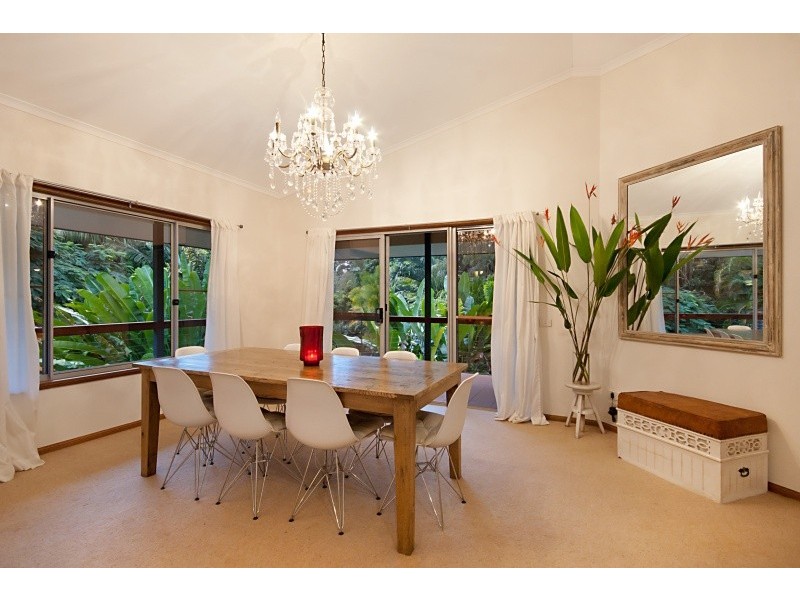 77 Parkway Drive, Ewingsdale NSW 2481