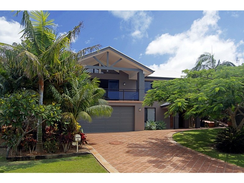 8 Caniaba Crescent, Suffolk Park NSW 2481