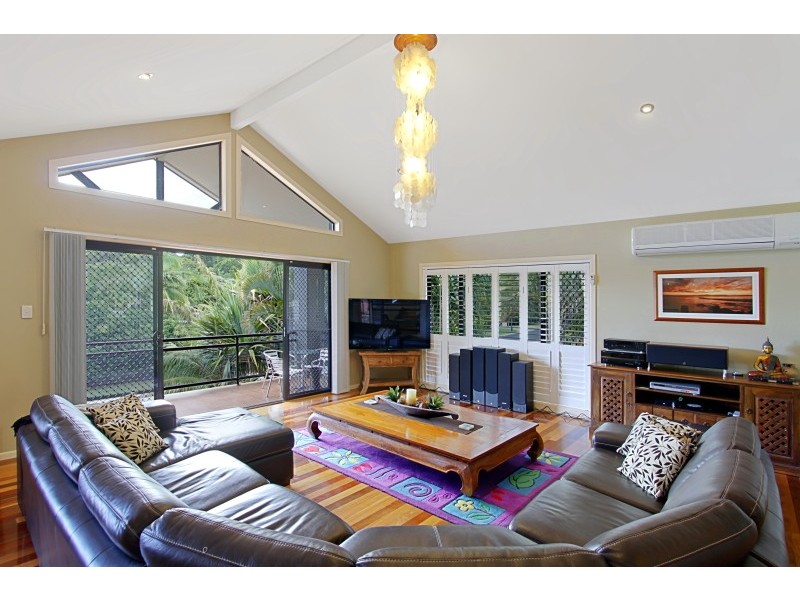 8 Caniaba Crescent, Suffolk Park NSW 2481