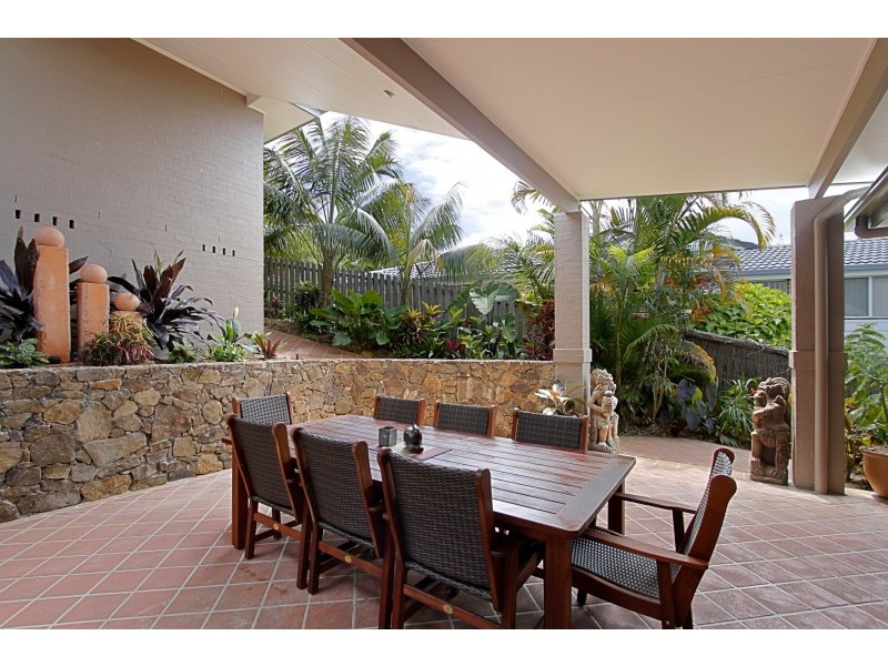 8 Caniaba Crescent, Suffolk Park NSW 2481