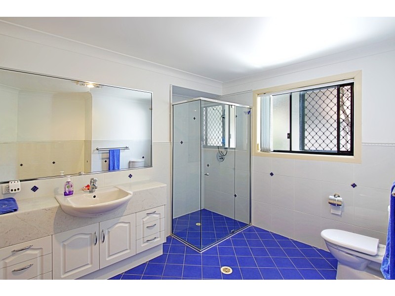 8 Caniaba Crescent, Suffolk Park NSW 2481