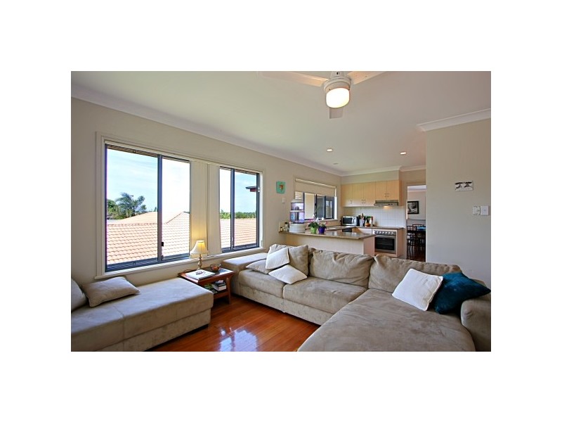 8 Red Bean Close, Suffolk Park NSW 2481
