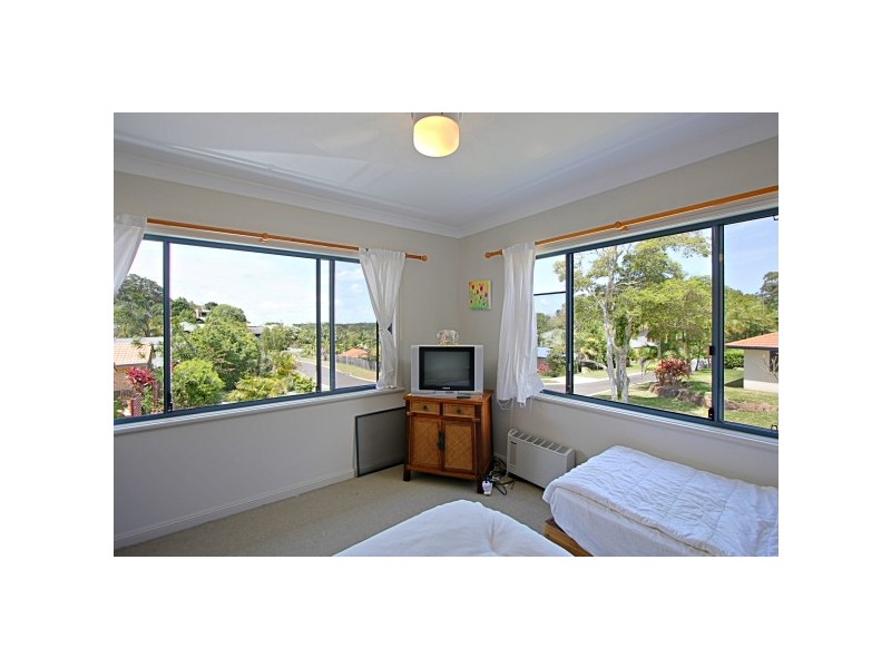 8 Red Bean Close, Suffolk Park NSW 2481