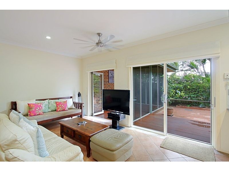 2/49 Carlyle Street, Byron Bay NSW 2481