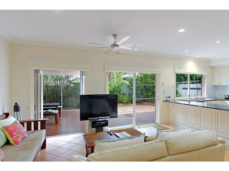 2/49 Carlyle Street, Byron Bay NSW 2481