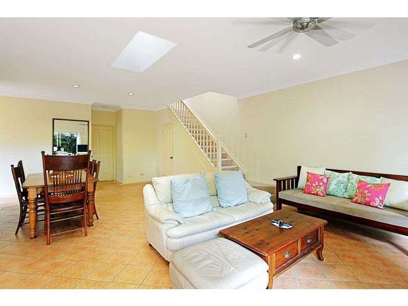 2/49 Carlyle Street, Byron Bay NSW 2481