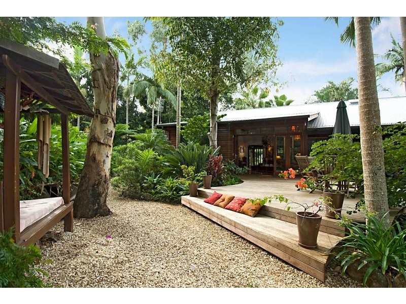 9 Plantation Drive, Ewingsdale NSW 2481