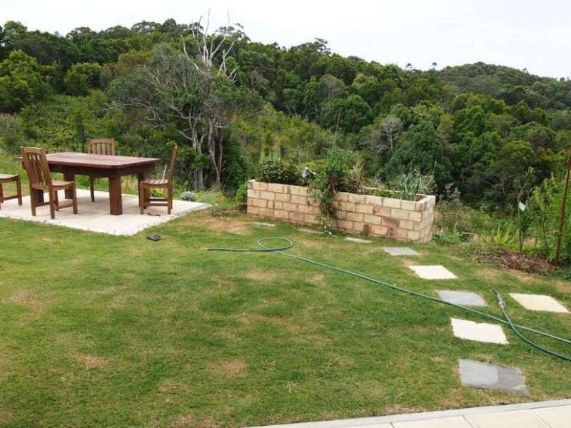 95 Blackbutt Road, Broken Head NSW 2481