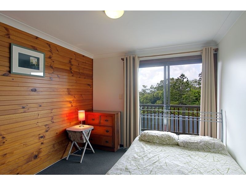 7 Arika Avenue, Ocean Shores NSW 2483
