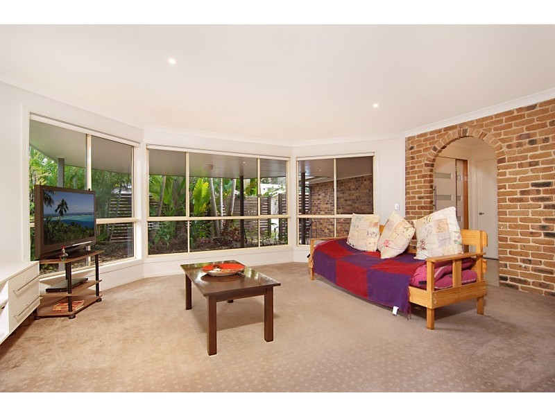 24 Teak Circuit, Suffolk Park NSW 2481