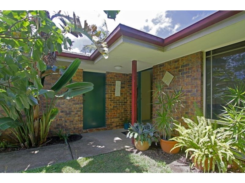 2 Silky Oak Court, Suffolk Park NSW 2481